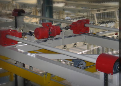 Vyřešení pohonu zdviže manipulátoru - manipulátor armovacích rámů včetně drah (pro ELTE Plzeň, Xella CZ s.r.o.) 2004