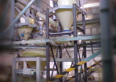 Aparáty a komponenty technologie lití prorobetonu, vytvoření technologické sestavy a dopravy komponent (pro ELTE Plzeň, Xella CZ s.r.o.) 2007